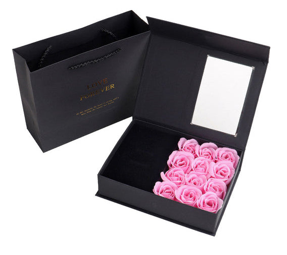 1-Mothers Day Rose Gift Box Flower