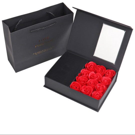 1-Mothers Day Rose Gift Box Flower
