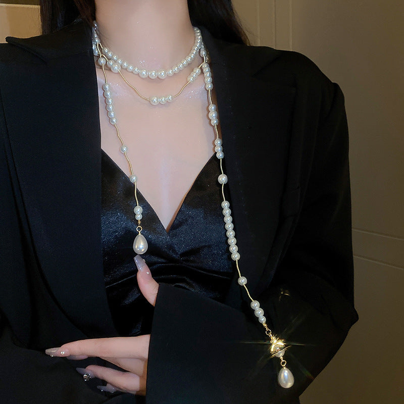 Irregular Long Pearl Necklace Niche