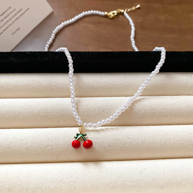 Irregular Long Pearl Necklace Niche