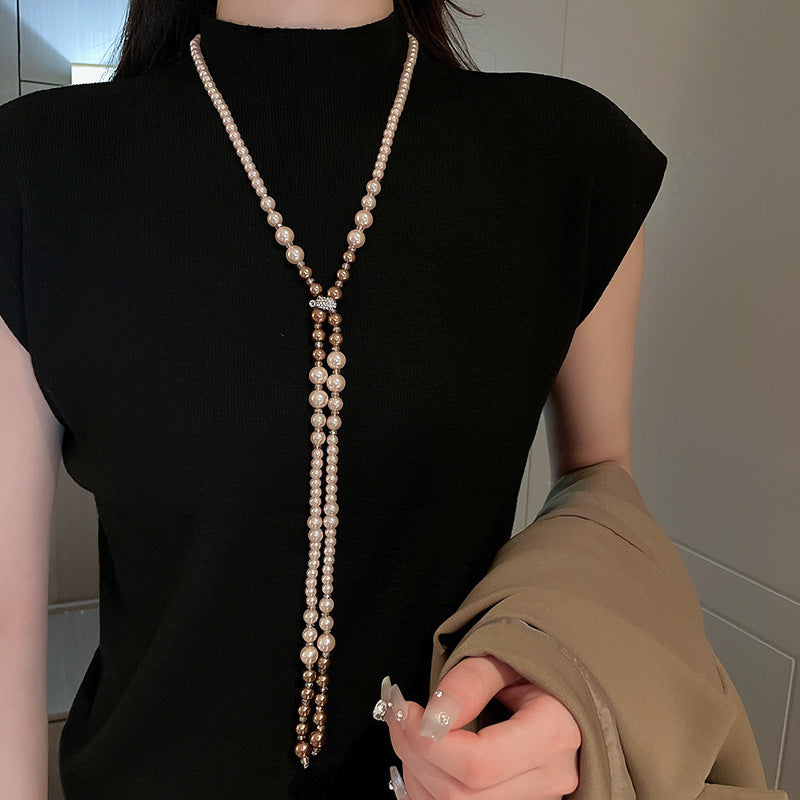 Irregular Long Pearl Necklace Niche